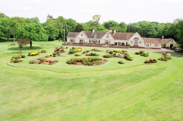 07 Little Aston putting course